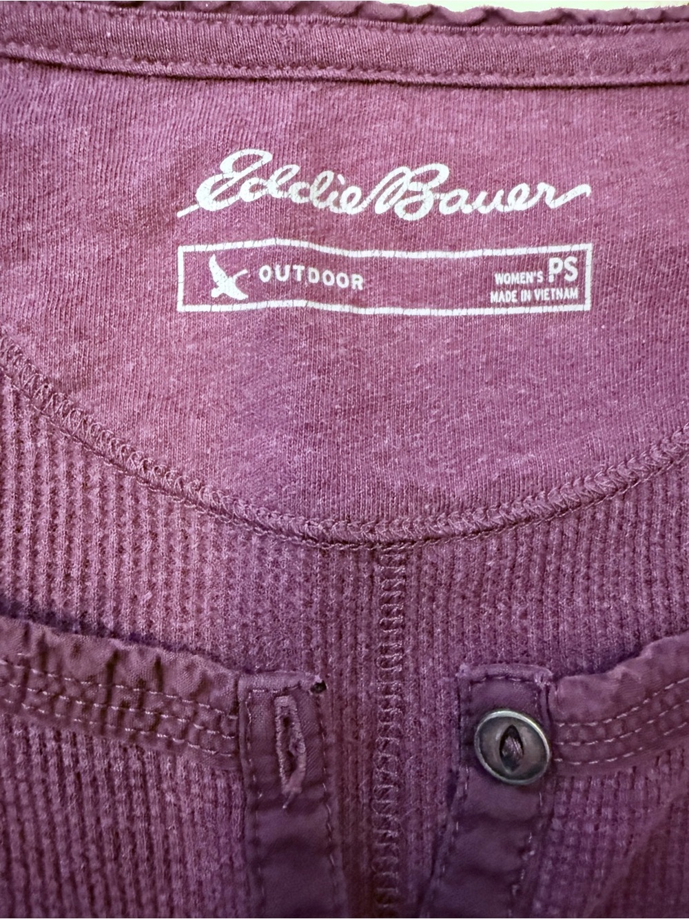 Eddie Bauer Women’s Petite Small Plum Waffle Knit Henley Long Sleeve Top Casual - Picture 3 of 11